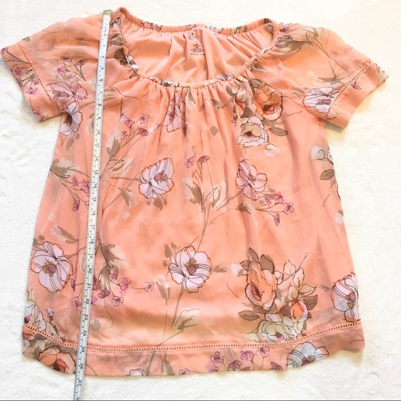 St. John’s Bay lined floral top - Picture 9 of 9